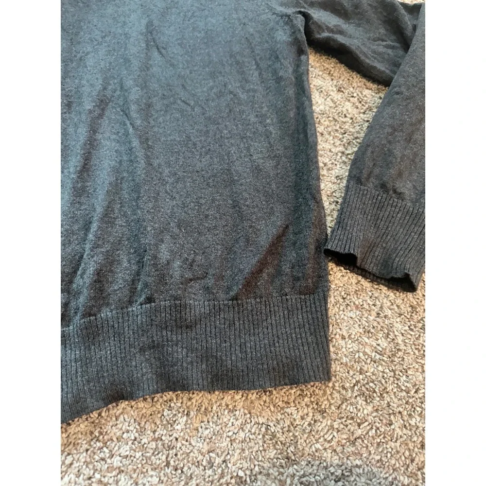 Abercrombie & Fitch Muscle Fit V-Neck Sweater Charcoal Gray Cotton Cashmere M